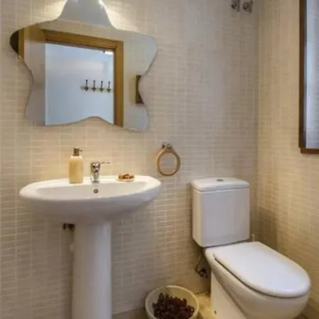 Unifamiliar El Pueyo De Jaca, *