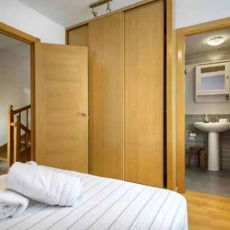 公寓 Unifamiliar El Pueyo De Jaca, *